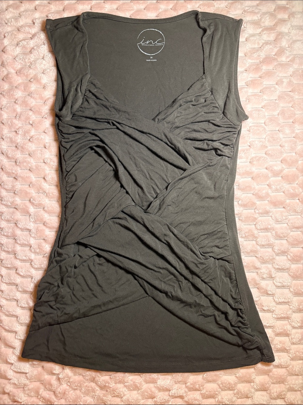 Y2K INC International Concepts Sleeveless Twist-Detail Tank Top